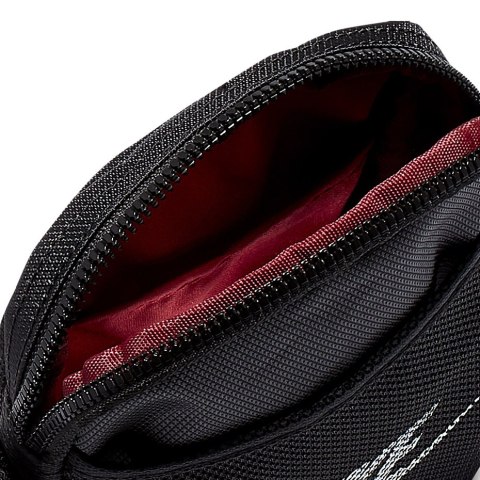 Torebka Nike Heritage S Smit czarna BA5871 010 Nike Torebka Nike Heritage S Smit czarna BA5871 010 Nike