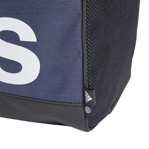 Torba adidas Essentials Linear Duffel Medium granatowo-biała HR5349 Adidas Torba adidas Essentials Linear Duffel Medium granatowo-biała HR5349 Adidas