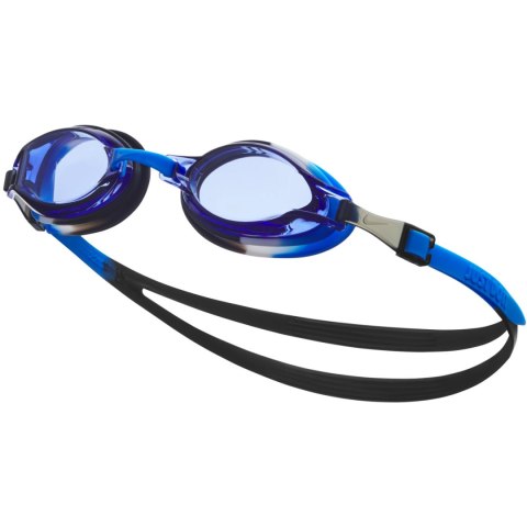 Okulary pływackie Nike Os Chrome Junior 8-14 lat niebiesko-biało-czarne NESSD128-458 Nike Okulary pływackie Nike Os Chrome Junior 8-14 lat niebiesko-biało-czarne NESSD128-458 Nike