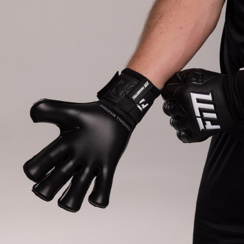 Rękawice FM Invictus X BLACK S953305 czarny 11 Football Masters Rękawice FM Invictus X BLACK S953305 czarny 11 Football Masters