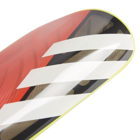 Nagolenniki adidas TIRO SG LGE IQ4039 pomarańczowy L Adidas Nagolenniki adidas TIRO SG LGE IQ4039 pomarańczowy L Adidas