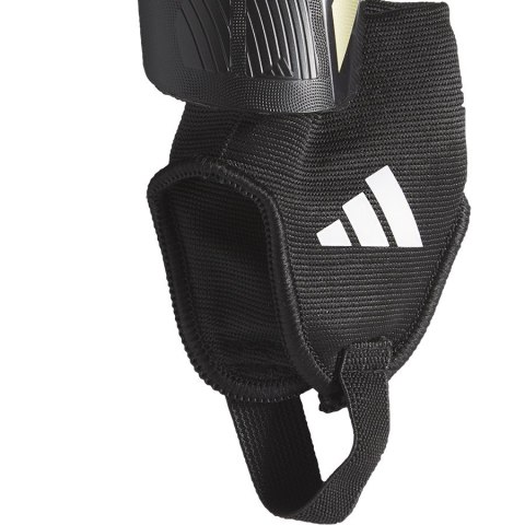 Nagolenniki piłkarskie adidas TIRO SG MTC Jr IP3996 czarny L Adidas