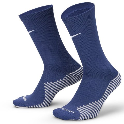 Skarpety Nike Strike FZ8485-410 granatowy 34-38 Nike Skarpety Nike Strike FZ8485-410 granatowy 34-38 Nike