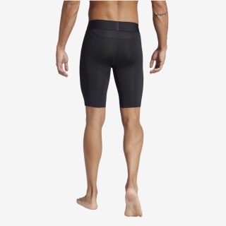 Spodenki adidas TechFit JP1477 czarny S Adidas