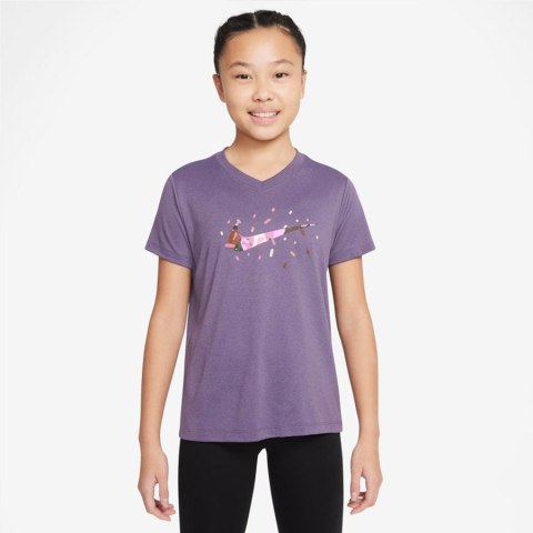 T-Shirt Nike Dri-Fit DV0559 553 fioletowy S (128-137cm) Nike