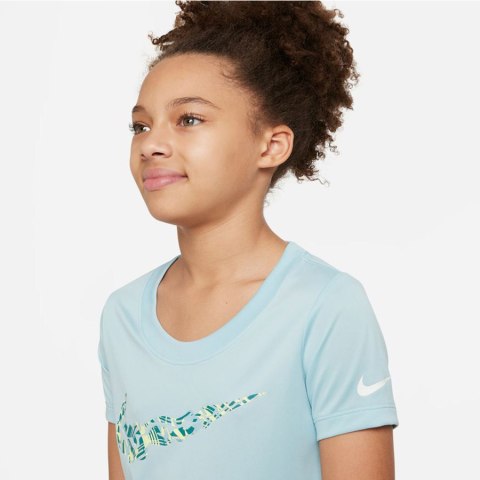 T-Shirt Nike Dri-Fit girls DZ3583 442 niebieski S (128-137cm) Nike T-Shirt Nike Dri-Fit girls DZ3583 442 niebieski S (128-137cm) Nike