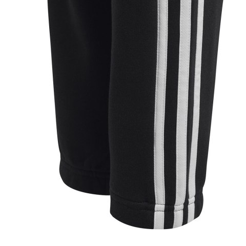 Spodnie adidas 3 Stripes FL Pant Jr HR6333 czarny 140 cm Adidas Spodnie adidas 3 Stripes FL Pant Jr HR6333 czarny 140 cm Adidas