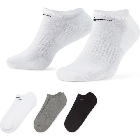 Skarpety Nike Everyday Cushioned 3Pack SX7673 964 multikolor 38-42 Nike Skarpety Nike Everyday Cushioned 3Pack SX7673 964 multikolor 38-42 Nike