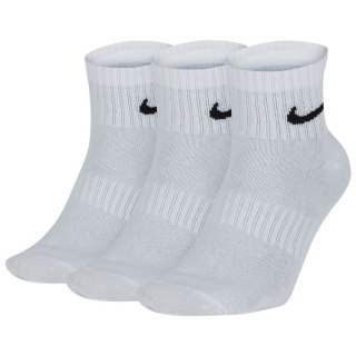 Skarpety Nike Everyday Lightweight Ankle SX7677 100 biały 38-42 Nike