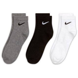 Skarpety Nike Everyday Lightweight Ankle SX7677 964 multikolor 38-42 Nike
