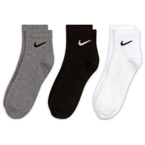 Skarpety Nike Everyday Lightweight Ankle SX7677 964 multikolor 38-42 Nike