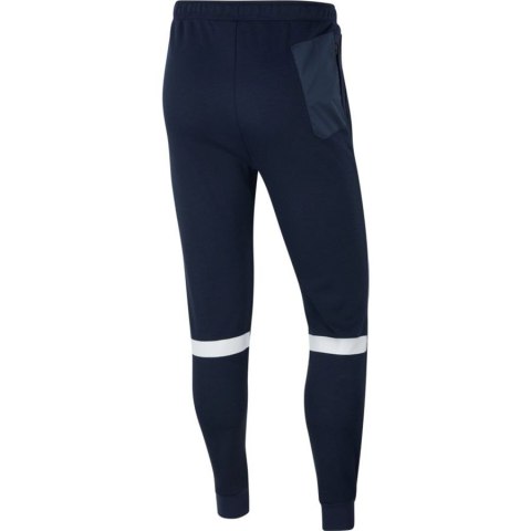 Spodnie Nike Strike 21 Fleece Pant CW6336 451 granatowy L Nike Spodnie Nike Strike 21 Fleece Pant CW6336 451 granatowy L Nike