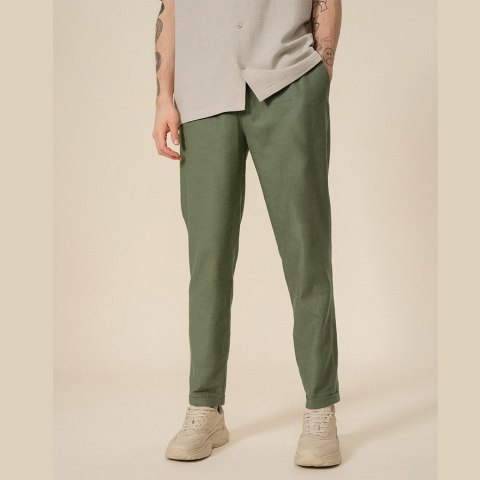 Spodnie Outhorn OTHSS23TTROM199 43S zielony XXL Outhorn Spodnie Outhorn OTHSS23TTROM199 43S zielony XXL Outhorn