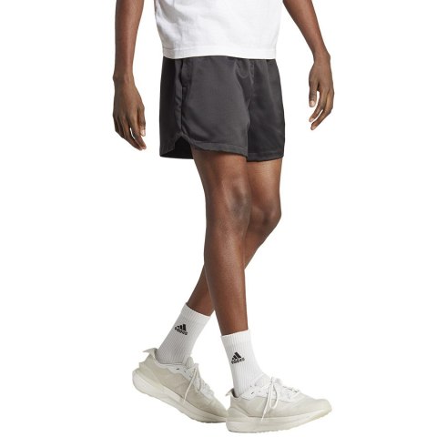 Spodenki adidas XPRESS Short IB8396 czarny M Adidas Spodenki adidas XPRESS Short IB8396 czarny M Adidas