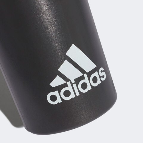 Bidon adidas Perf Bottle 0,5l FM9935 czarny 0,5 Adidas Bidon adidas Perf Bottle 0,5l FM9935 czarny 0,5 Adidas