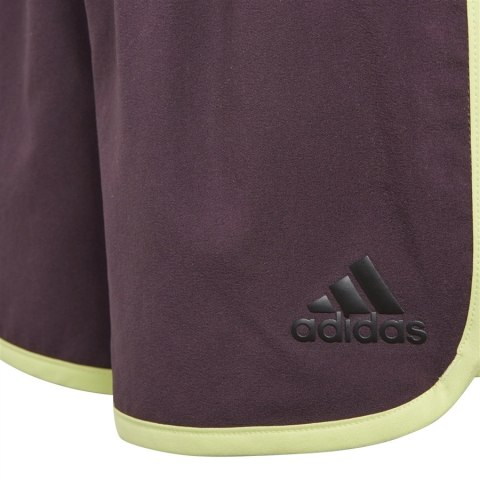 Spodenki adidas YG Marathon CF7184 164 cm czerwony Adidas Spodenki adidas YG Marathon CF7184 164 cm czerwony Adidas
