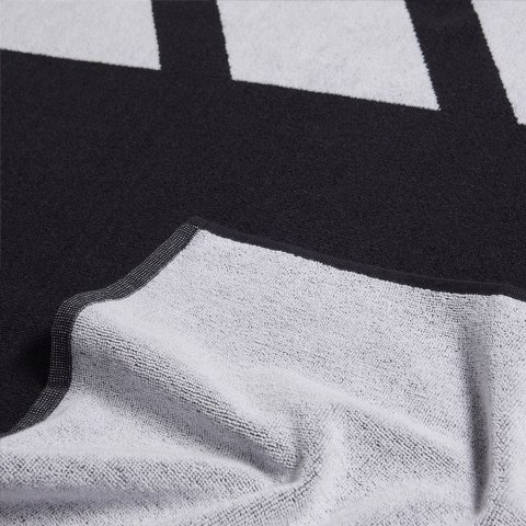 Ręcznik adidas 3 Bar Towel IU1289 czarny 70cm x 140cm Adidas Ręcznik adidas 3 Bar Towel IU1289 czarny 70cm x 140cm Adidas
