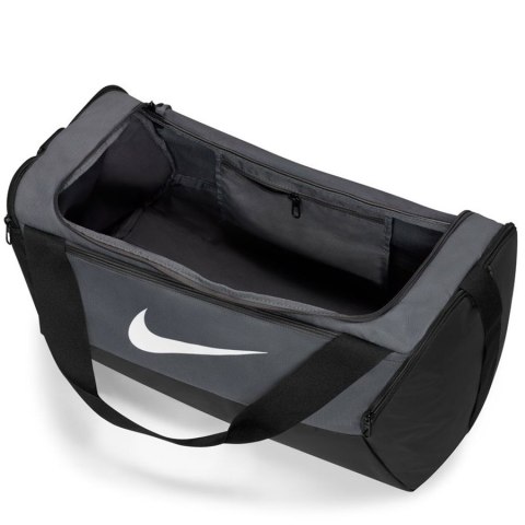 Torba Nike Brasilia DM3976-068 52x29x29 cm szary Nike Torba Nike Brasilia DM3976-068 52x29x29 cm szary Nike