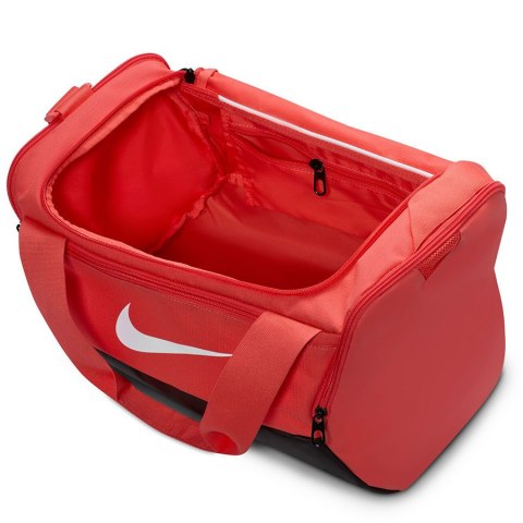 Torba Nike Brasilia DM3977-814 czerwony Nike Torba Nike Brasilia DM3977-814 czerwony Nike