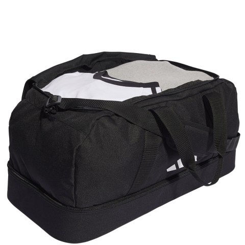 Torba adidas TIRO Duffel Bag BC M HS9742 czarny Adidas Torba adidas TIRO Duffel Bag BC M HS9742 czarny Adidas
