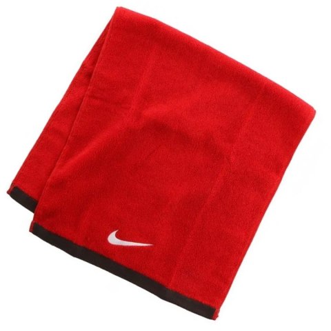 Ręcznik Nike Fundamental N.ET.17.643.MD czerwony 80x35 Nike Ręcznik Nike Fundamental N.ET.17.643.MD czerwony 80x35 Nike