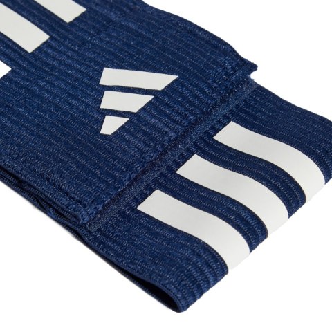 Opaska kapitana adidas Tiro League Captain's Arm Band granatowa JN6278 Adidas teamwear Opaska kapitana adidas Tiro League Captain's Arm Band granatowa JN6278 Adidas teamwear