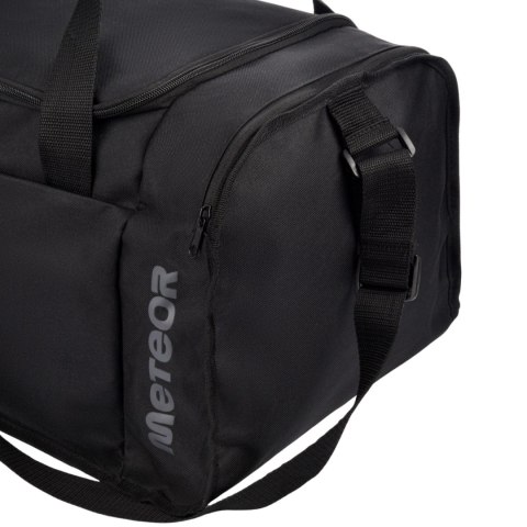 Torba Fitness Meteor Odyn 40L czarna 16896 Meteor Torba Fitness Meteor Odyn 40L czarna 16896 Meteor