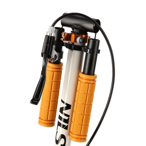 HM0107 WHITE-ORANGE HULAJNOGA NILS EXTREME NILS EXTREME