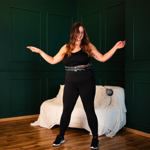 HHW12 PLUS SIZE HULA HOP BLACK Z WYPUSTKAMI I OBCIĄŻNIKIEM HMS HMS