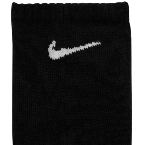 Skarpety Nike Everyday Lightweight 3P czarne SX7678 010 Nike Skarpety Nike Everyday Lightweight 3P czarne SX7678 010 Nike