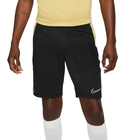 Spodenki męskie Nike NK Dry Academy M18 Short KZ FPJB czarno-żółte CZ0977 011 Nike Football Spodenki męskie Nike NK Dry Academy M18 Short KZ FPJB czarno-żółte CZ0977 011 Nike Football