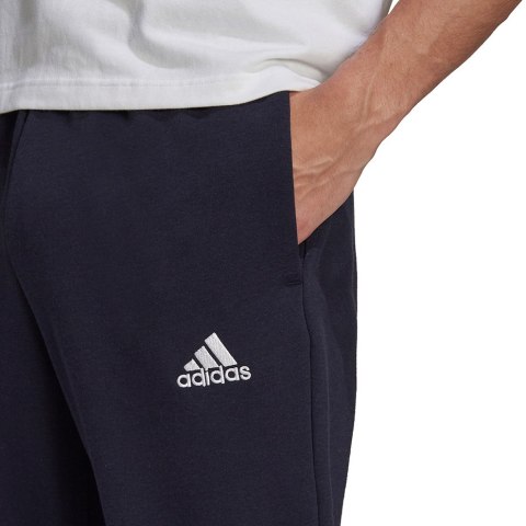Spodnie męskie adidas Essentials Fleece granatowe H33664 Adidas Spodnie męskie adidas Essentials Fleece granatowe H33664 Adidas