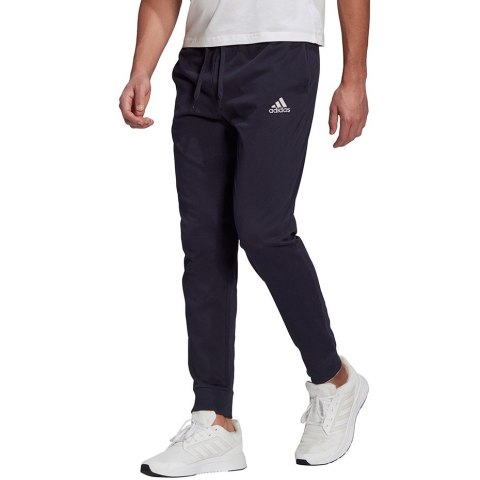 Spodnie męskie adidas Essentials Single granatowe GK9259 Adidas Spodnie męskie adidas Essentials Single granatowe GK9259 Adidas