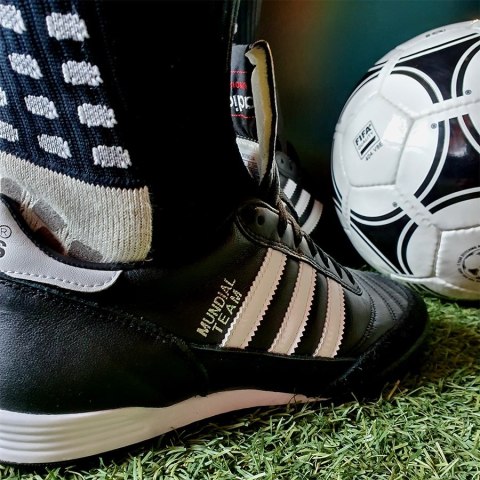 Buty adidas Mundial Team 019228 czarny 44 Adidas