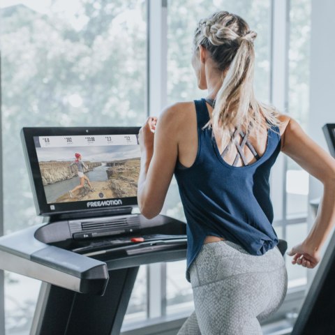 FREEMOTION BIEŻNIA ELEKTRYCZNA REFLEX™ t22.9 FREEMOTION