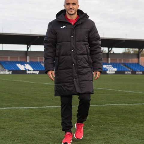 Kurtka Joma Anorak Islandia III 101697.100 czarny XXXL Joma