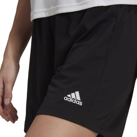 Spodenki damskie adidas Entrada 22 czarne HH9999 Adidas teamwear Spodenki damskie adidas Entrada 22 czarne HH9999 Adidas teamwear