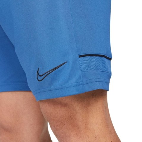 Spodenki męskie Nike NK Df Academy 21 Short K niebieskie CW6107 407 Nike Football Spodenki męskie Nike NK Df Academy 21 Short K niebieskie CW6107 407 Nike Football