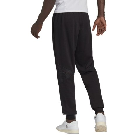 Spodnie męskie adidas Condivo 22 Sweat Pants czarne HA3695 Adidas teamwear Spodnie męskie adidas Condivo 22 Sweat Pants czarne HA3695 Adidas teamwear