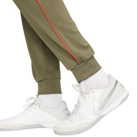 Spodnie męskie Nike NK Df FC Libero Pant KPZ zielone DH9666 222 Nike Football Spodnie męskie Nike NK Df FC Libero Pant KPZ zielone DH9666 222 Nike Football