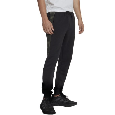 Spodnie męskie adidas Essentials Camo Print Fleece Pant czarne HL6929 Adidas Spodnie męskie adidas Essentials Camo Print Fleece Pant czarne HL6929 Adidas