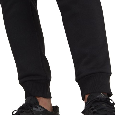 Spodnie męskie adidas Essentials Camo Print Fleece Pant czarne HL6929 Adidas Spodnie męskie adidas Essentials Camo Print Fleece Pant czarne HL6929 Adidas