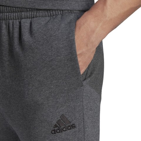 Spodnie męskie adidas Essentials Fleece Regular Tapered szare HL2243 Adidas Spodnie męskie adidas Essentials Fleece Regular Tapered szare HL2243 Adidas