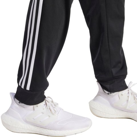 Spodnie męskie adidas Primegreen Essentials Warm-Up Tapered 3-Stripes Track czarne H46105 Adidas Spodnie męskie adidas Primegreen Essentials Warm-Up Tapered 3-Stripes Track czarne H46105 Adidas