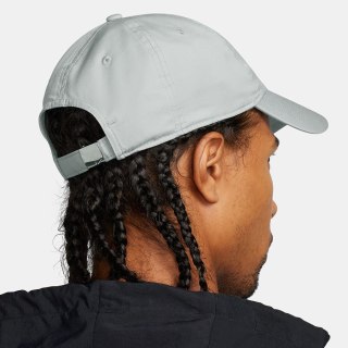 Czapka z daszkiem Nike DF Club Cap FB5372-077 szary S/M Nike