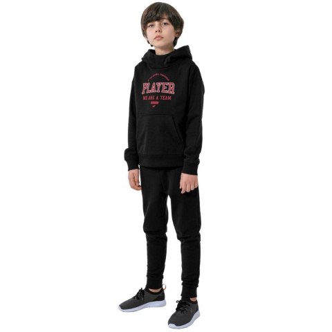 Bluza dla chłopca 4F głęboka czerń HJZ22 JBLM006 20S 4F Bluza dla chłopca 4F głęboka czerń HJZ22 JBLM006 20S 4F