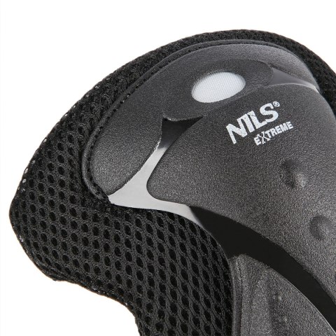 H8334 CZARNE ROZM. M ZESTAW OCHRANIACZY NILS EXTREME NILS EXTREME