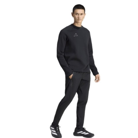 Bluza adidas Real Madryt Tiro Travel KC7807 M czarny Adidas