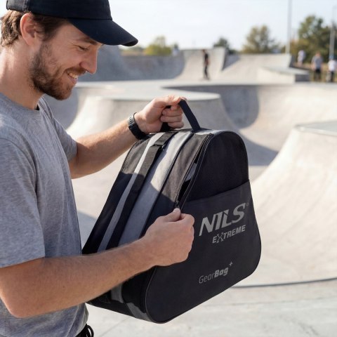 TS110 TORBA NA ROLKI/ŁYŻWY SZARA NILS EXTREME NILS EXTREME