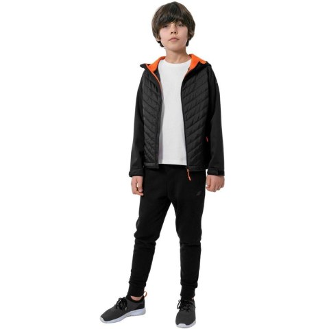 Kurtka softshell dla chłopca 4F głęboka czerń HJZ22 JSFM002 20S 4F Kurtka softshell dla chłopca 4F głęboka czerń HJZ22 JSFM002 20S 4F